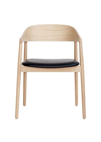 Andersen Furniture - Dining chair - AC2 Chair / Padded Seat - Oak / White Pigmented Mat Lacquered / Leather: Black
