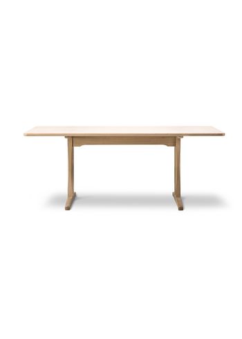 Fredericia Furniture - Dining Table - Mogensen C18 Table 6290 by Børge Mogensen - Soaped Oak