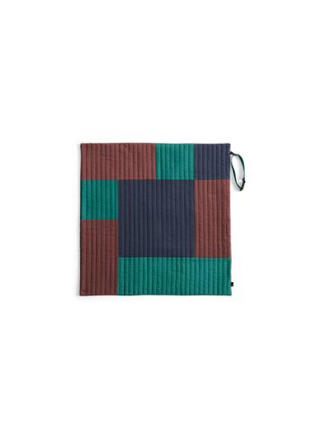 HAY - Dog blanket - Dogs Travel Blanket - BURGUNDY, GREEN, BLUE QUILTED